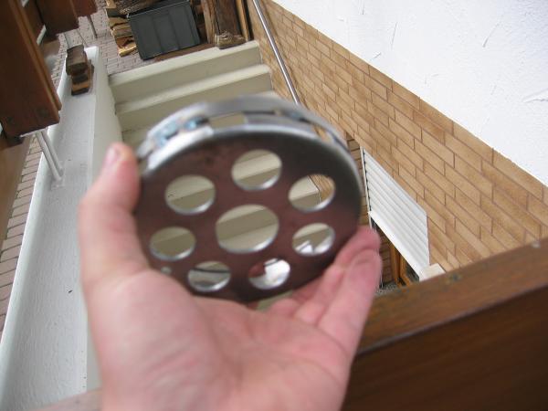 post-9643-1221071962_thumb.jpg