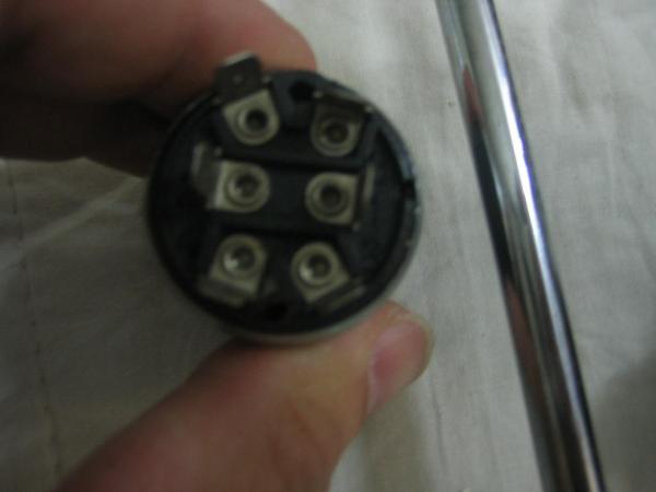 post-1388-1259682149,37_thumb.jpg
