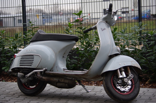 Vespa_VNB_30+_PS_011.JPG