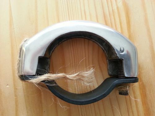 Lambretta Series I mirror and flyscreen clamp Destro.jpg