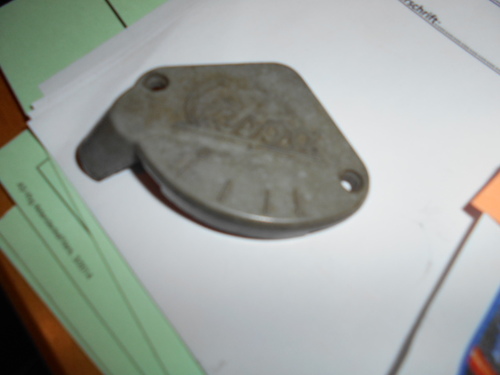LU Deckel 001.JPG