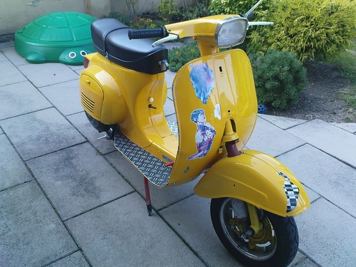 Vespa_V50.jpg