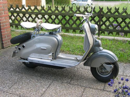 Lambretta 1955  01.jpg