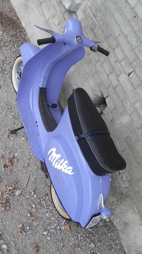 Vespa_50N_Milka_Perspektive_2.jpg