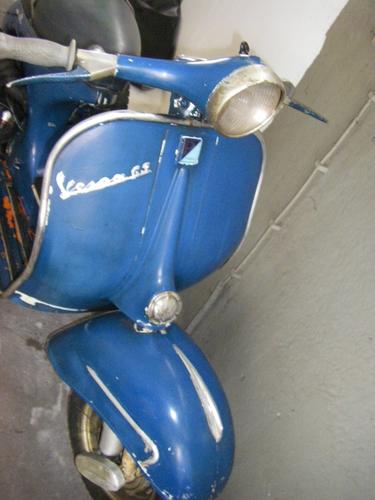 Vespa_2.jpg