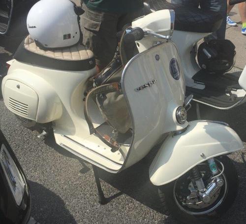 Vespa2.JPG