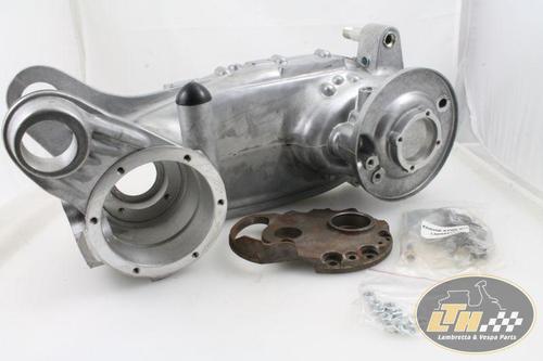 motorgehaeuse-motorblock-uni-lambretta-sx200-gp200-dl200.jpg