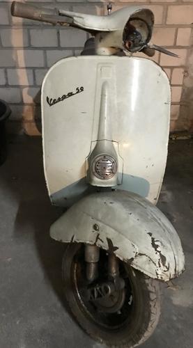 Vespa erste Serie.jpg