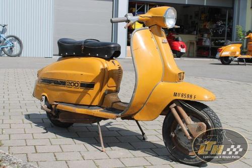 lambretta-jet-200-serveta-eibar-1974-o-lack~3.jpg