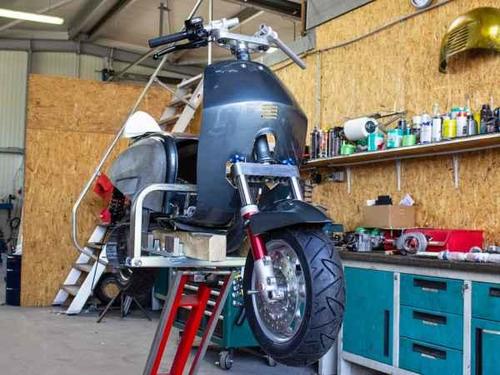 Custom-Lambretta-cnc-Lenker_600x600.thumb.jpg.ed3c6643c0518c45ff84b61a2c4bdc3b.jpg