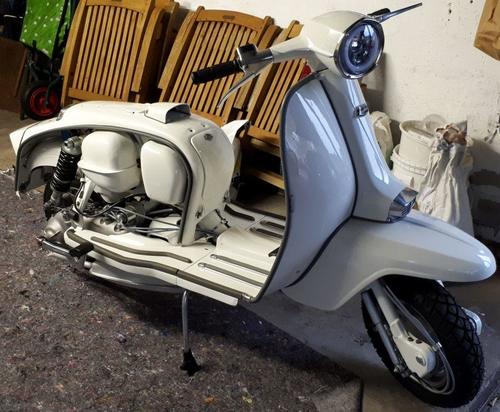 Lambretta_SX-02.jpg