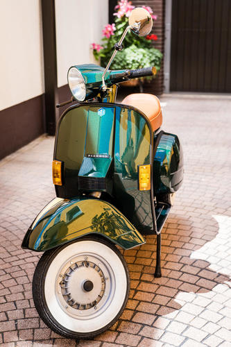 Vespa_PX125E-8.jpg