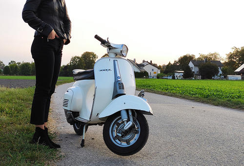 Vespa-V50-Special-5.jpg