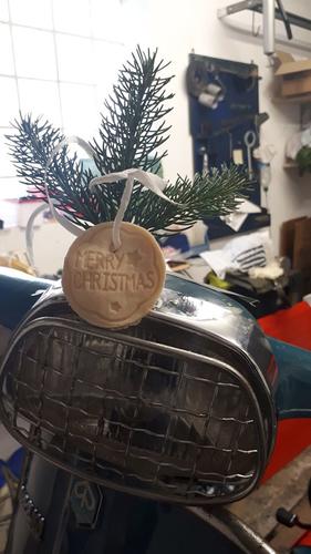 Vespa Weihnachtsgruß.jpg