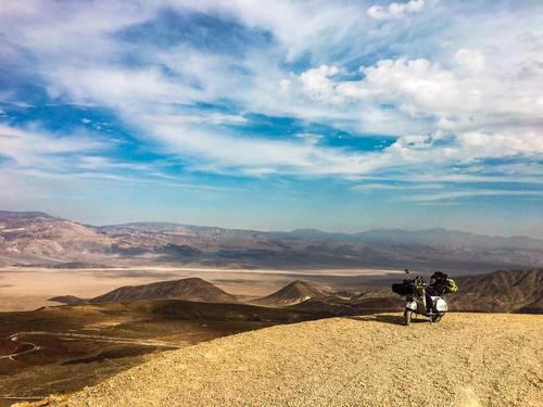 Vespa in death valley.jpg