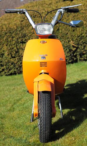 LambrettaLuna3.JPG