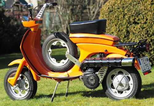 LambrettaLuna8.JPG