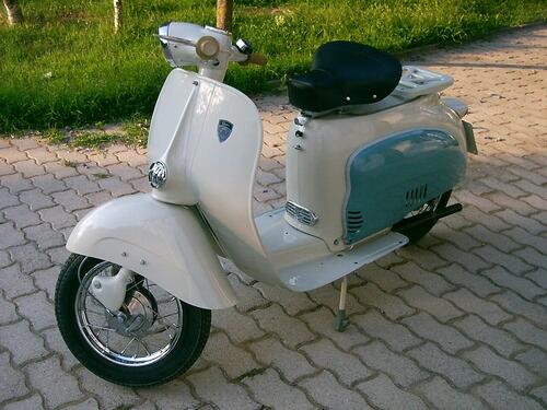 1280px-Agrati_Capri_70cc,_1959.jpeg