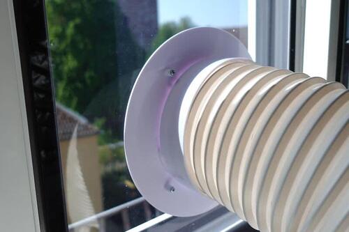 mobile-klimaanlage-plexiglas-fensterdurchlass_2.jpg
