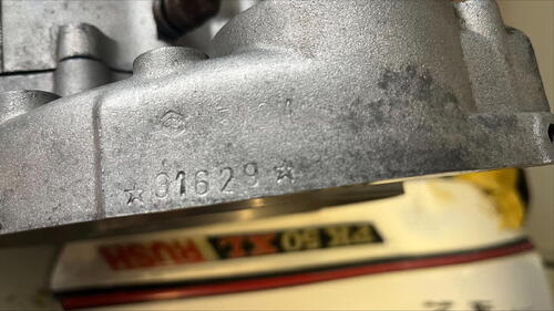 vespapkMotornummer.thumb.jpeg.26b132a4cb8f76a0c97f949436dc3c11.jpeg