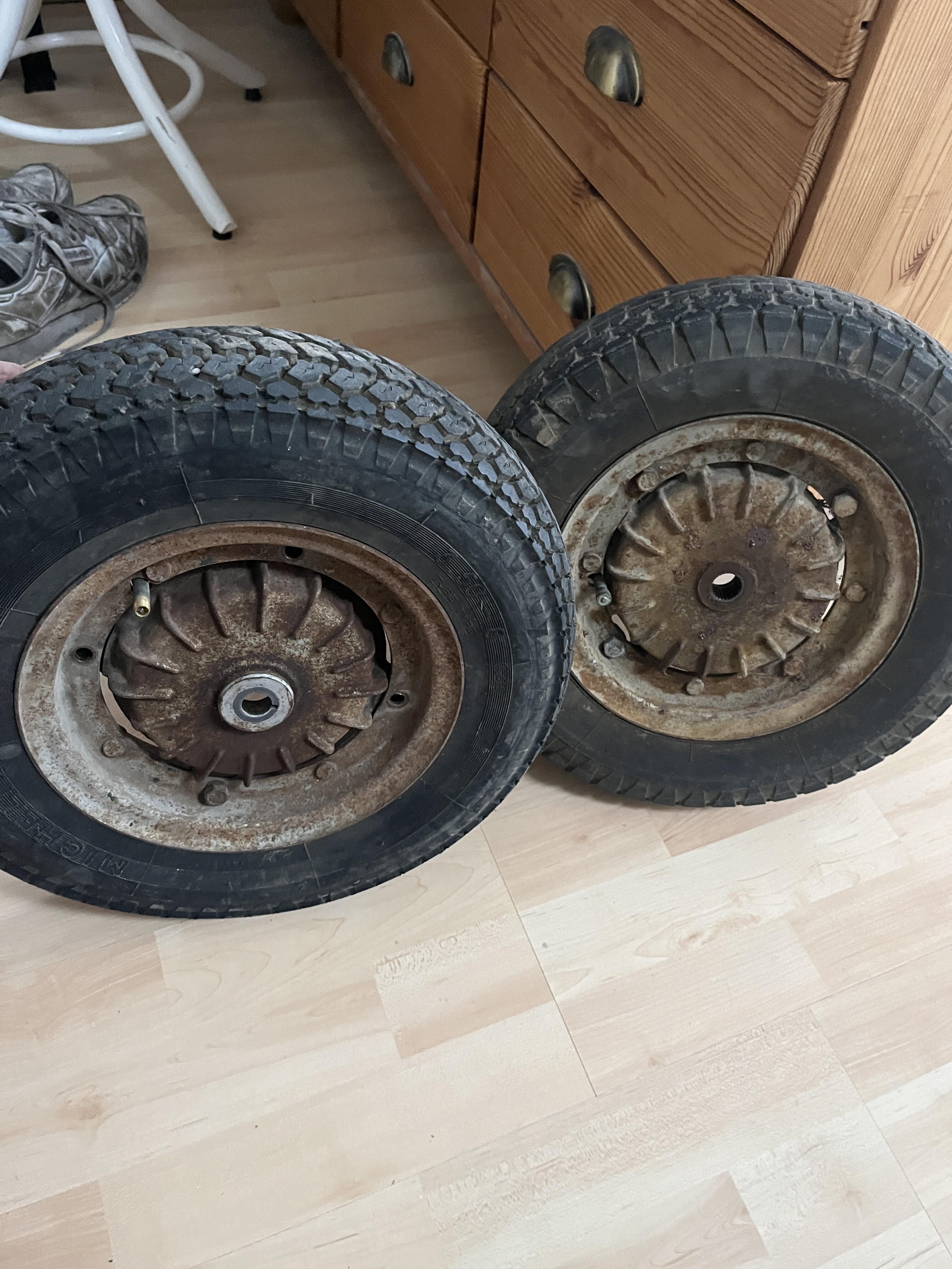 8” Felgen + Bremstrommel v + h