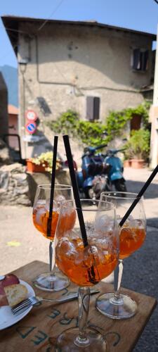 71c14bdc-5fca-4bed-9fd5-c7546bf1eb6e.jpeg