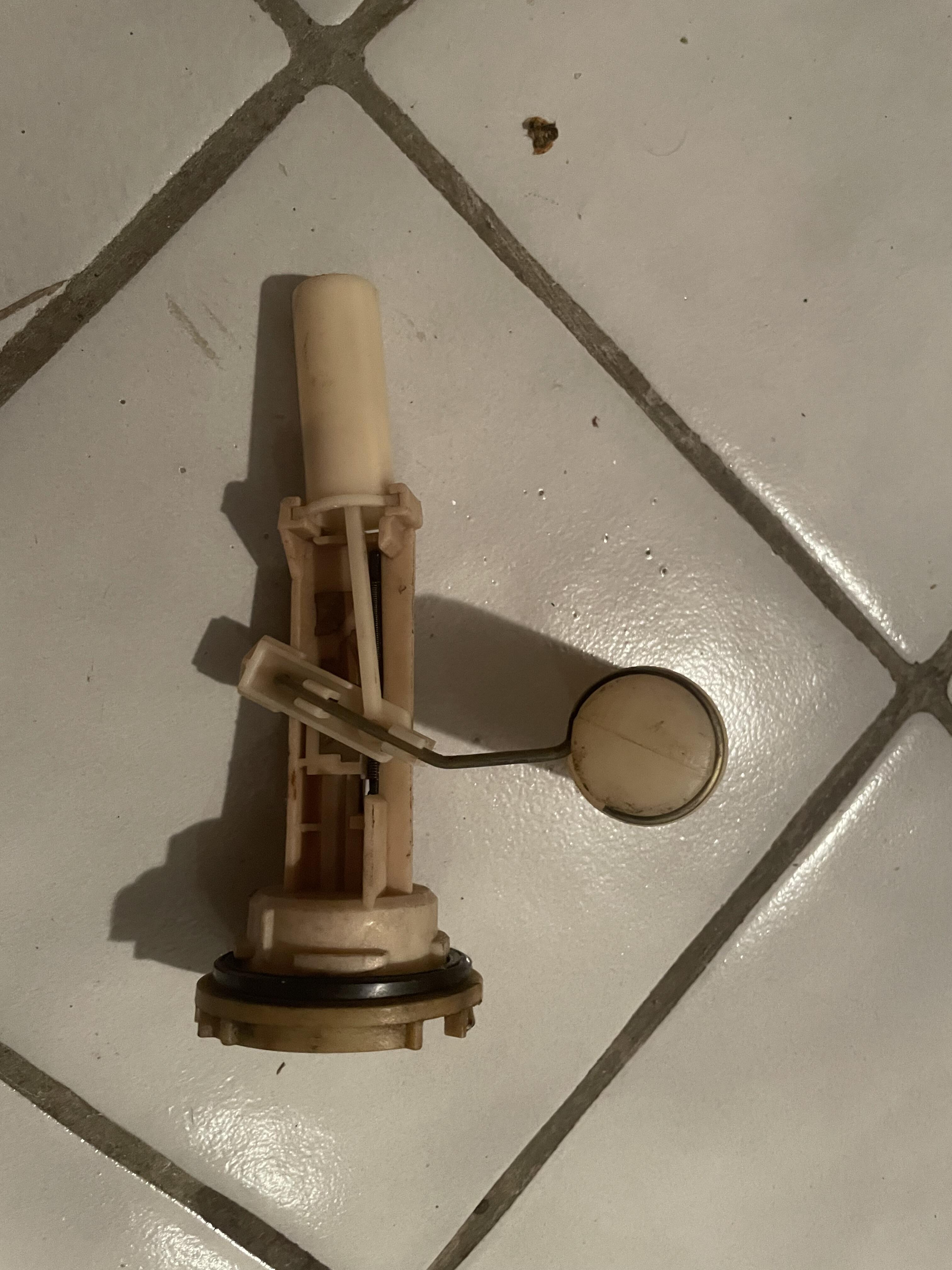 Suche Tankgeber für Vespa PX - für Tank ohne "Kragen"