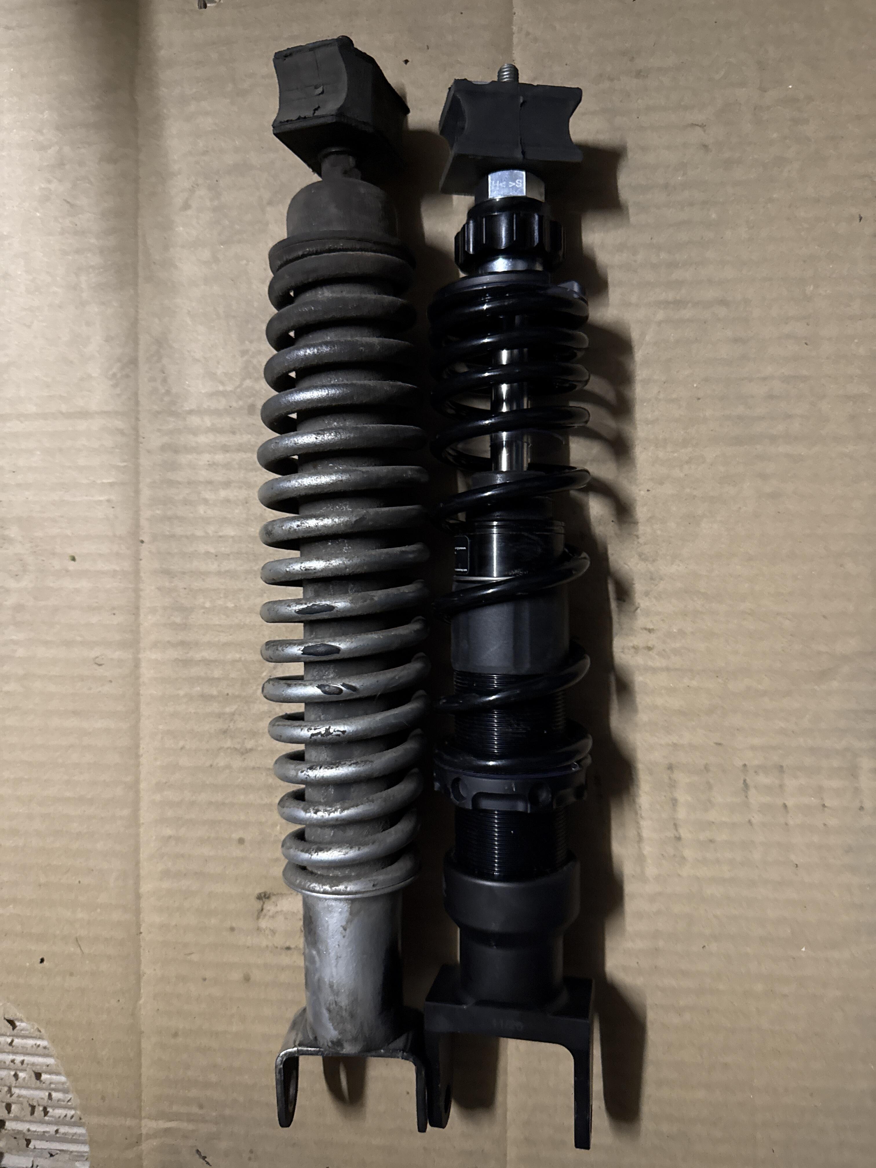 Vespa 50 Special V5B3T - Noob sucht  Erfahrungen mit SIP Perf Stoßdämpfer hinten wechseln